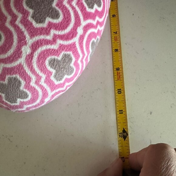 Travel Neck Pillow Pink & Gray Geometric Pattern Plush 12" x 10" - Picture 6 of 6